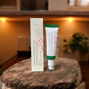 ⭐️ Axis-Y Dark Spot Correcting Glow Serum